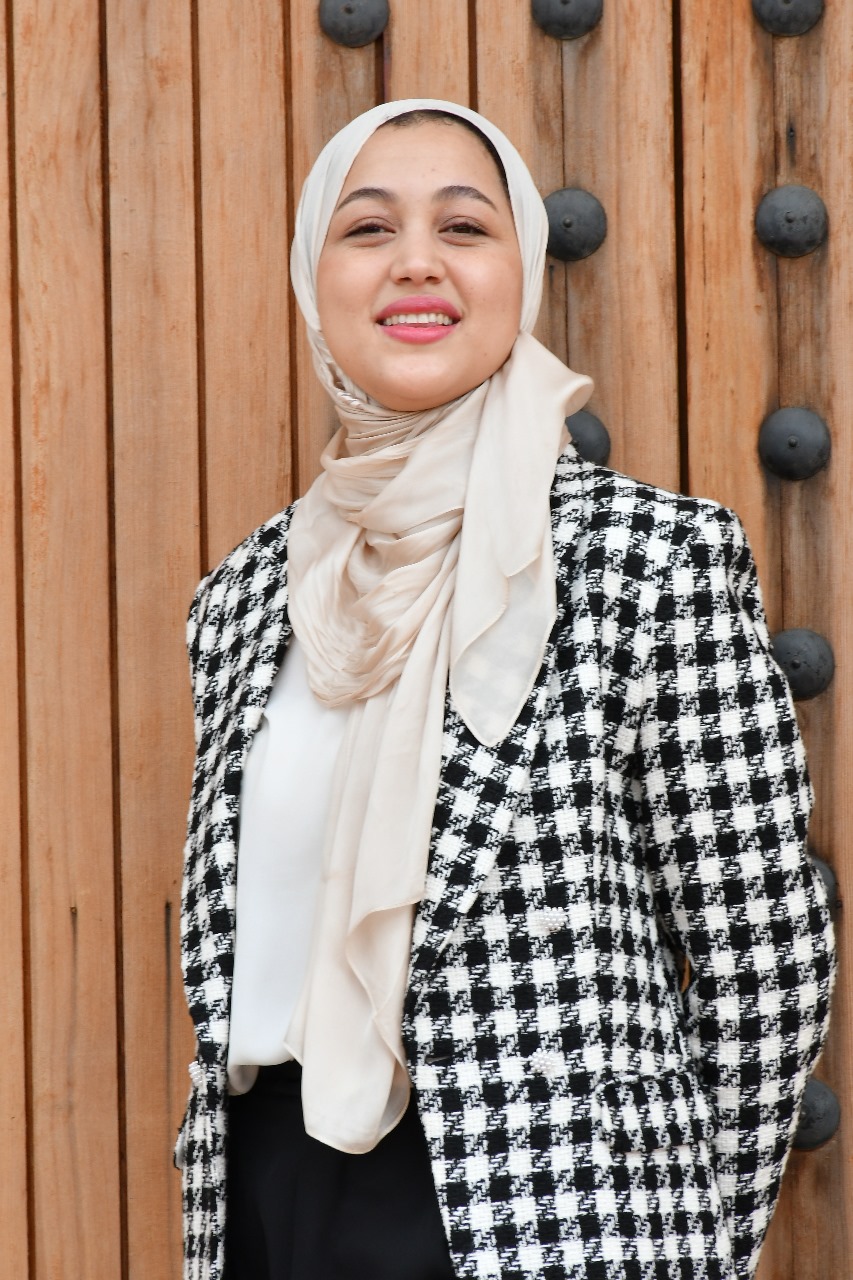 Dr. Hinde Chanchane